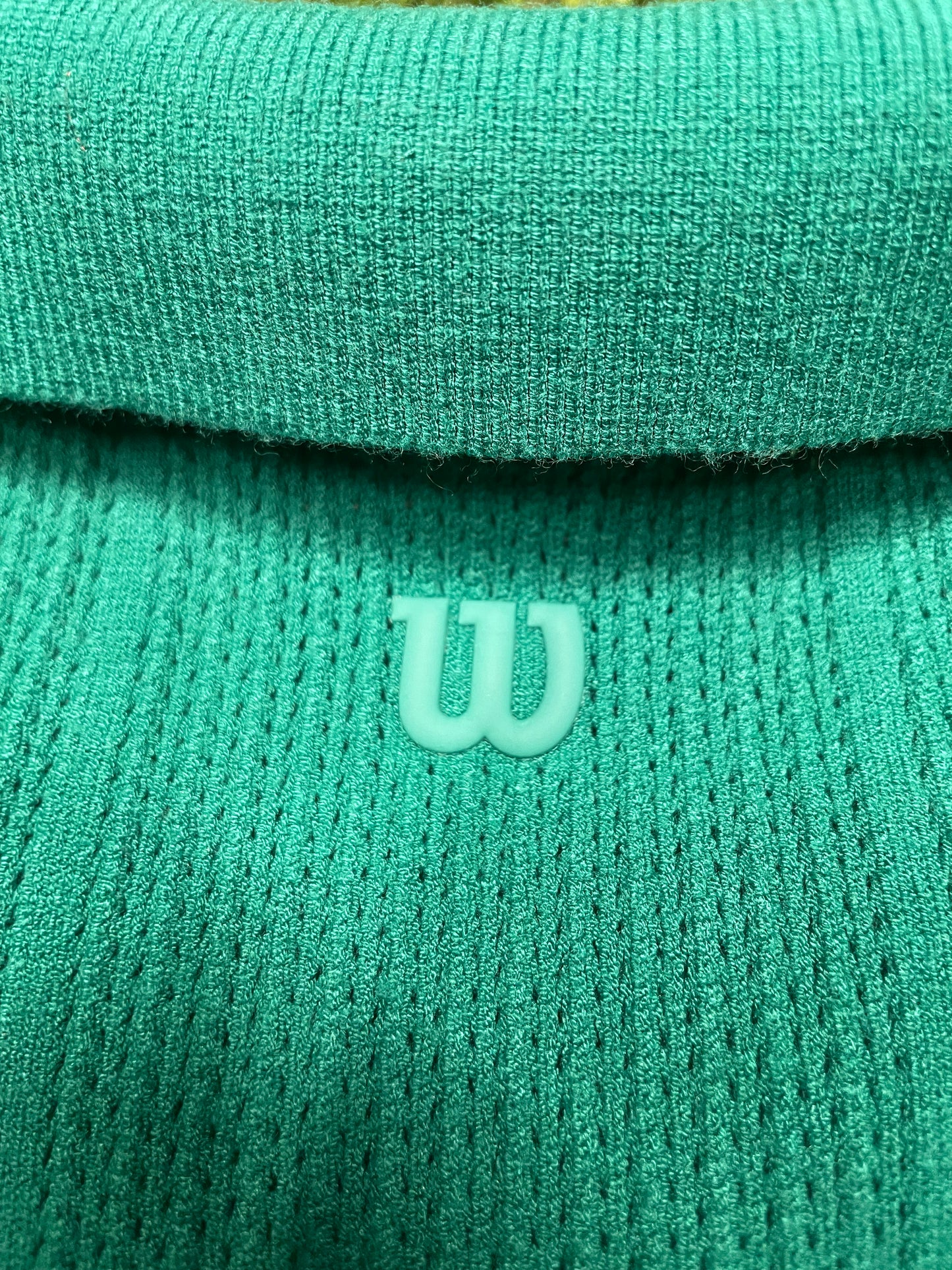 Wislon Esex Polo