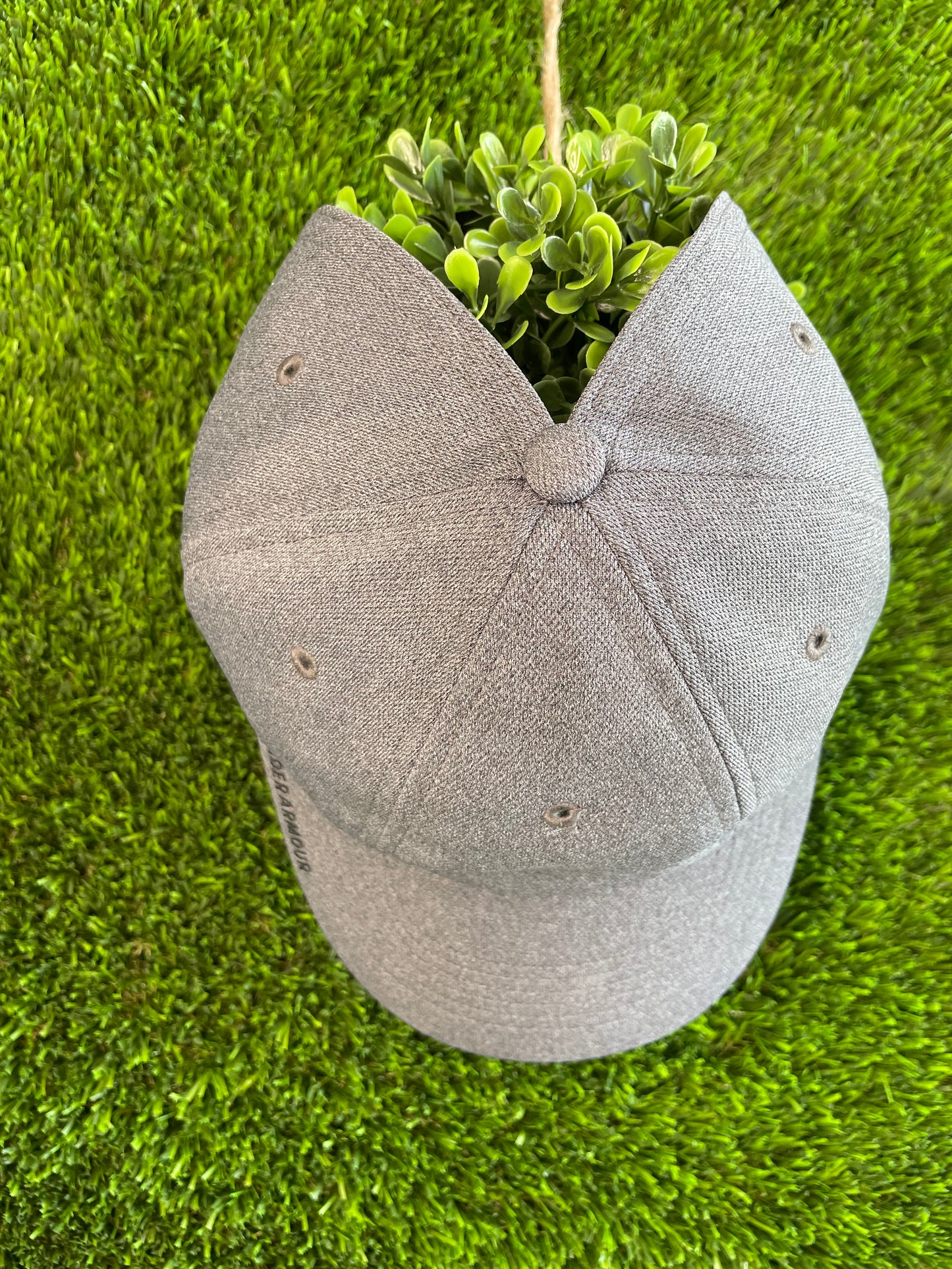 Under Armour Ponytail cap